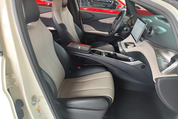 Used BYD Dolphin 2023 420 km Free Version