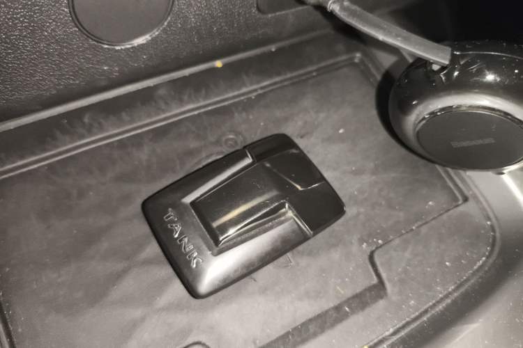 Used Tank 300 2023 City Edition 2.0T—Stylish as Ever Vehicle Key