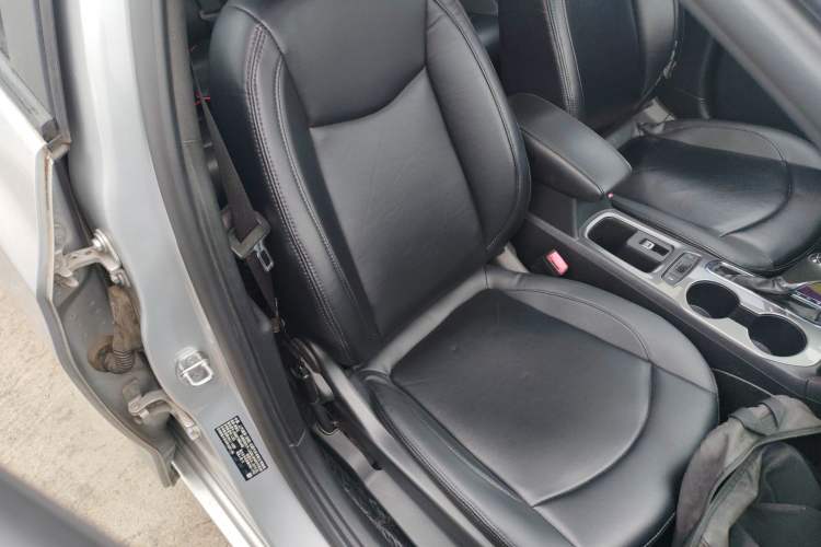 Used Chevrolet Cruze 2018 Redline 320 Automatic Pioneer Edition