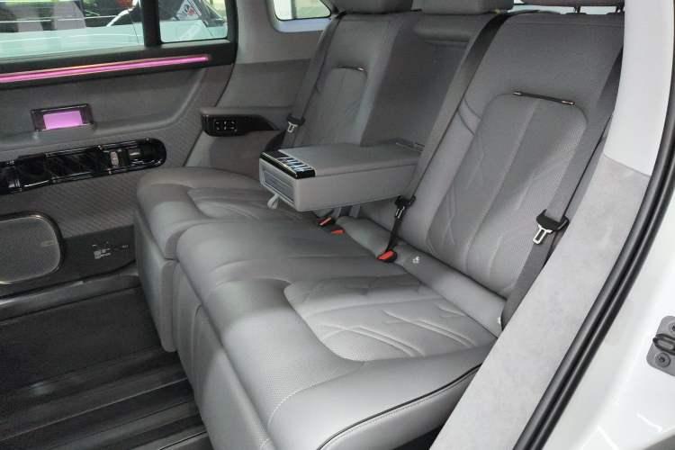 Used Zeekr MIX 2025 Intelligent Driving Version
