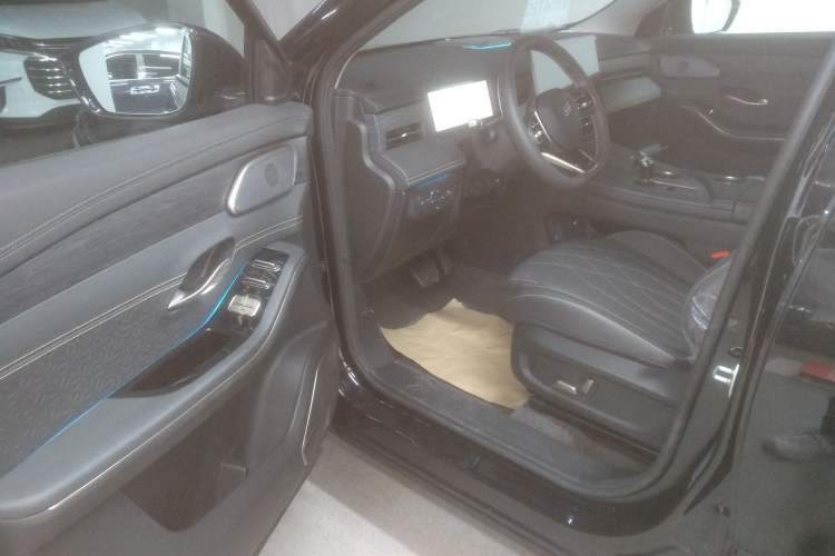 Used JETOUR X90 PRO 2024 1.6T DCT Luxury Edition 7-Seater