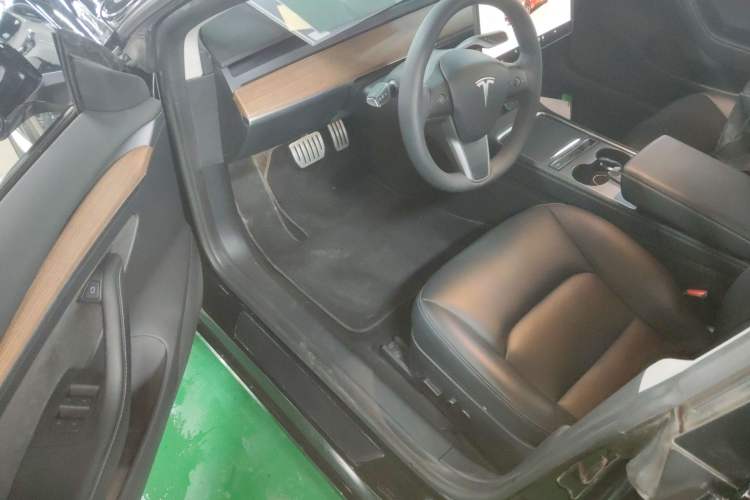 Used Tesla Model 3 2022 Performance High-Performance All-Wheel-Drive Version
