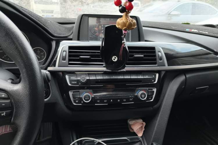 Used BMW 3 Series 2017 318Li Fashion Model