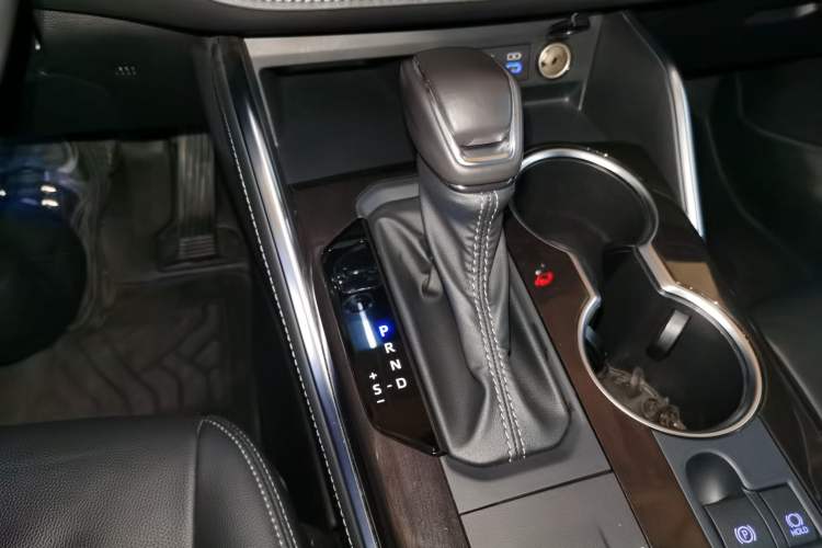 Used Toyota Crown Kluger 2021 2.5L HEV Four-Wheel Drive Premium Edition
