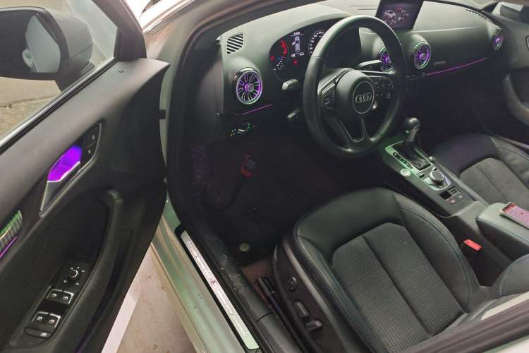 Used Audi A3 2020 Sportback 35 TFSI Fashion Edition China VI Emission Standard