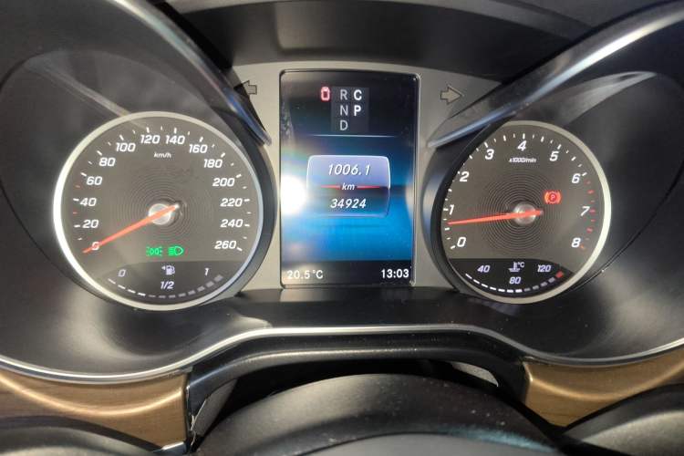 Used Mercedes-Benz V-Class 2021 V 260 L Long Wheelbase Prestige Edition Instrument Cluster