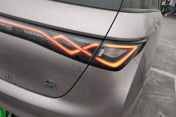 Used BYD Dolphin 2021 405 km Fashion Edition