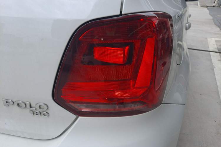 Used Volkswagen Polo 2018 1.5L Automatic Advanced Driving Model Right Rear Taillight