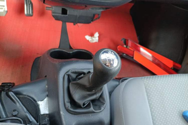 Used CHANGAN KAICHENG Taurus 2011 1.3L Standard Version