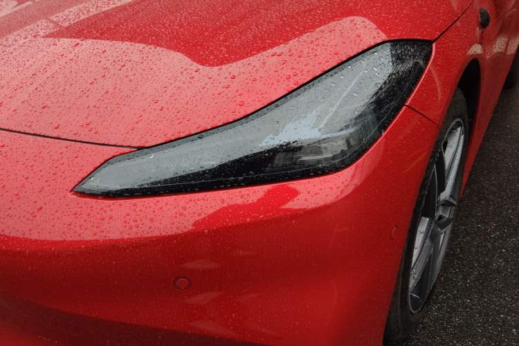 Used Hyptec GT 2025 710 Max Edition Left Front Headlight