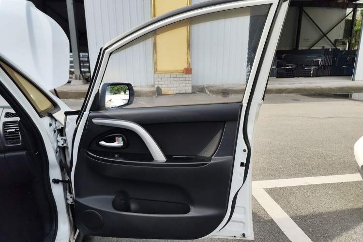 Used CHANGAN CX20 2014 1.4L Manual Sport Edition China V Standard