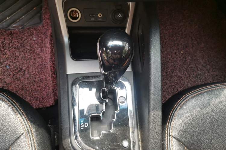 Used JAC Group Refine S3 2014 1.5L CVT Luxury Version
