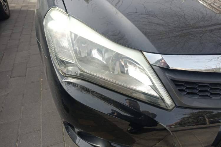 Used BYD F3 2015 Energy-Efficient Model 1.5L Manual Comfort Edition Right Front Headlight