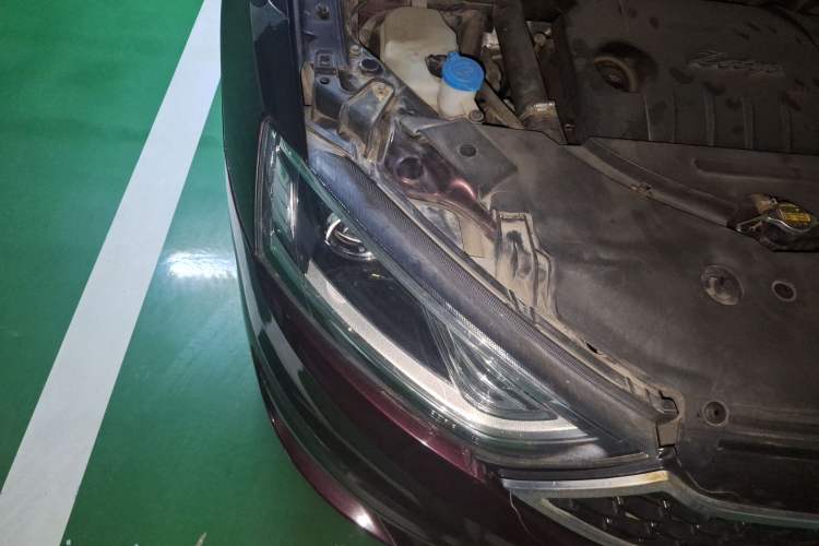 Used Zotye SR7 2016 1.5T Manual Cube Road Edition China V Standard