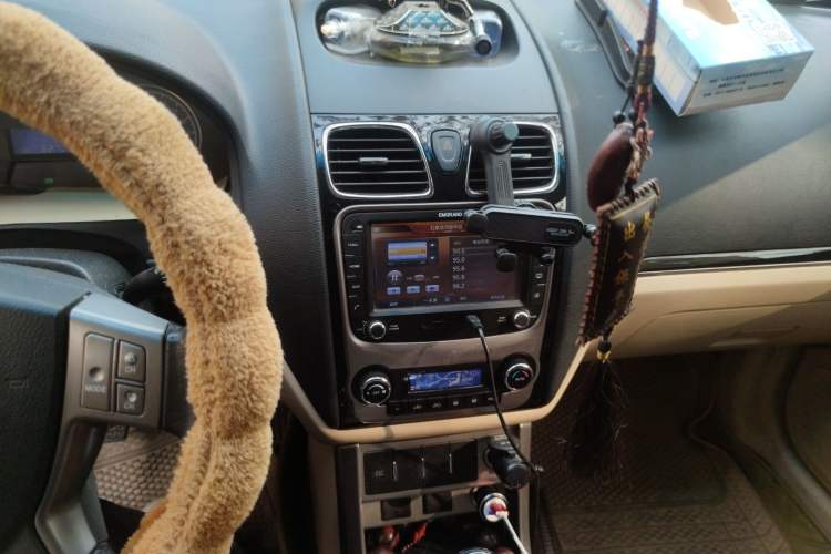 Used Geely Auto Classic Emgrand 2013 Sedan 1.8L Manual Luxury Model
