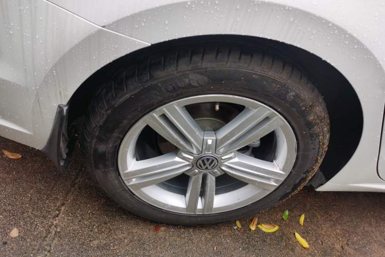 Used Volkswagen Lamando 2017 280TSI DSG Comfort Edition
