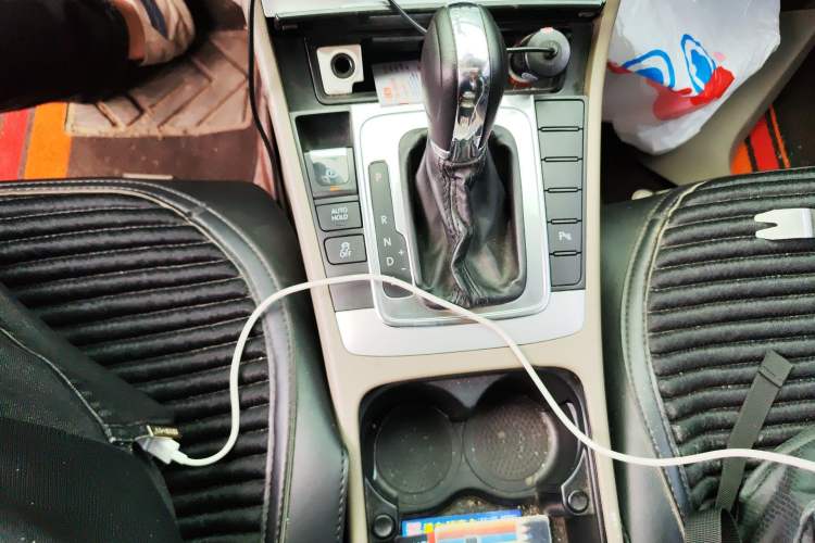 Used Volkswagen Magotan 2015 1.8TSI Luxury Model Gear Lever