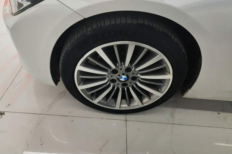 Used BMW 3 Series 2019 320Li Fashion Model
