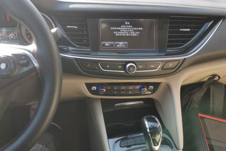 Used Buick Regal 2017 30H Elite Version