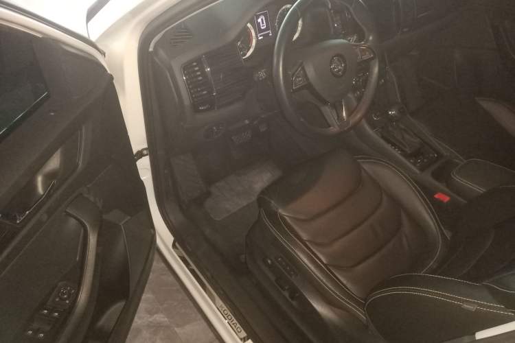 Used Skoda Kodiaq 2017 TSI330 7-Seater Two-Wheel-Drive Luxury Edition