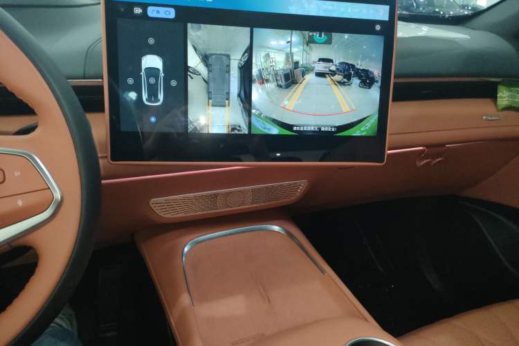 Used Deepal S07 2023 200Max Range-Extended Version
