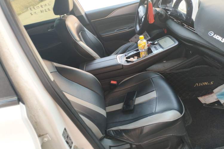 Used AION S 2023 Meizu 580 Lithium Iron Phosphate Right Front Seat