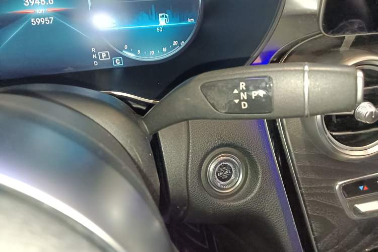 Used Mercedes-Benz C-Class 2019 C 260 Coupe Gear Lever