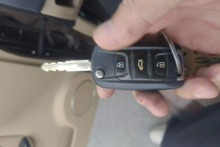 Used Wuling Hongguang 2014 1.5L S Luxury Model