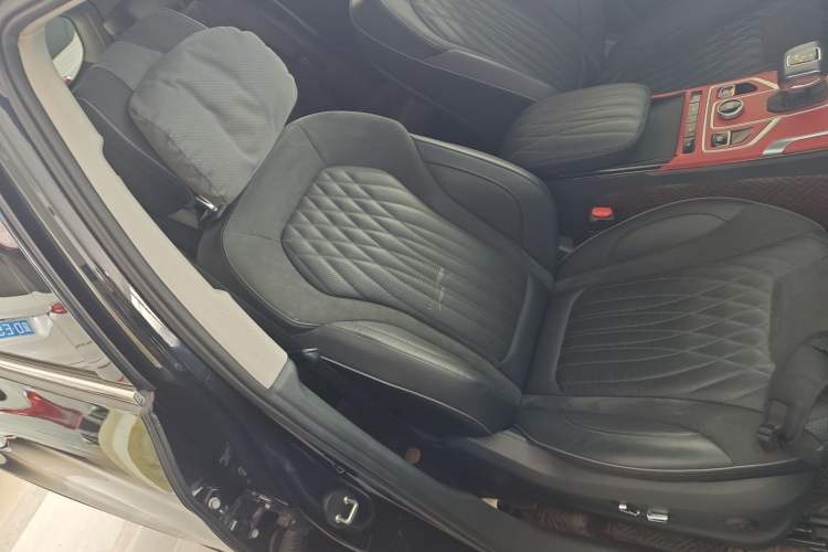 Used Hongqi HS5 2022 Revised Version 2.0T Smart Connect Flagship Edition