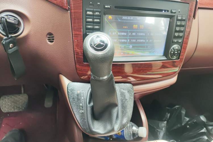 Used Mercedes-Benz Vito 2013 3.0L Elite Edition