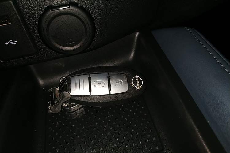 Used Nissan X-Trail 2025 Honor 2.0L Two-Wheel Drive Leading Edition Vehicle Key