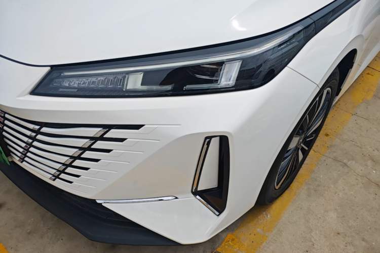 Used CHANGAN Eado PHEV 2025 Smart New Blue Whale 145KM Battleship Edition
