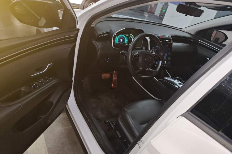 Used Hyundai Tucson 2023 Tucson L 1.5T Automatic Two-Wheel Drive DLX Luxury Edition