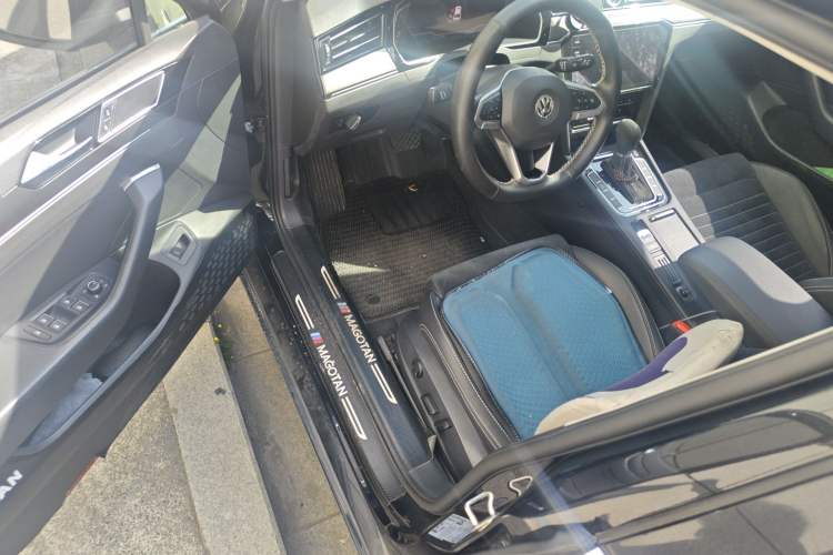 Used Volkswagen Magotan 2020 330TSI DSG Luxury Edition Driver Seat