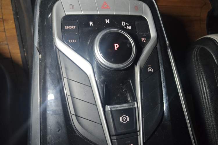 Used SAIC MAXUS G20 2020 2.0T Gasoline Automatic Luxury Edition