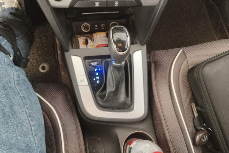 Used Hyundai Elantra (6th Generation / Lingdong) 2016 1.6L Automatic ZhiXuan – Elite Version