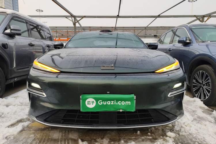 Used Geely Galaxy Galaxy 8 2025 130km EM-P Starship Edition