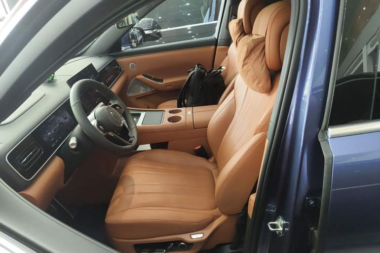 Used Hima AITO M7 2026 Model Range-Extending Ultra All-Wheel Drive 5-Seater Version
