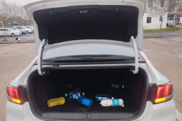 Used Peugeot 308 2018 1.6L Automatic Luxury Edition
