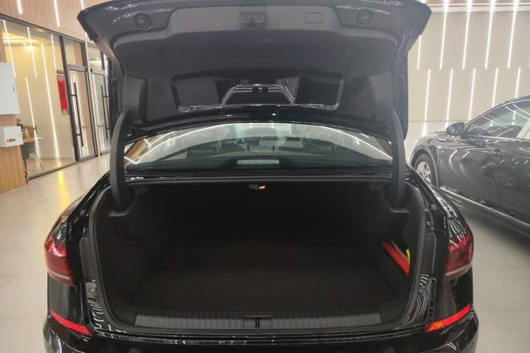 Used Volkswagen Passat New Energy 2025 430 PHEV Hybrid Business Edition
