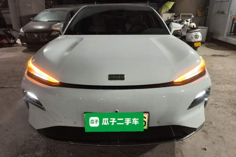 Used Geely Galaxy Galaxy 8 2025 130km EM-i Prestige Edition
