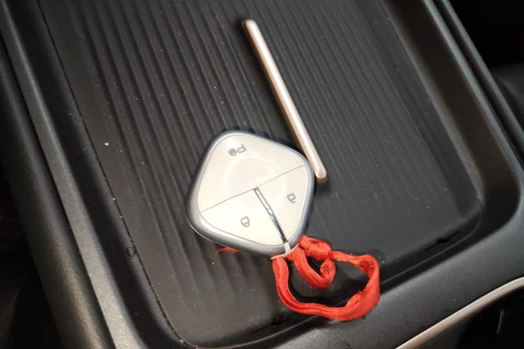 Used Baojun Yunhai 2024 140km Plug-in Hybrid Version