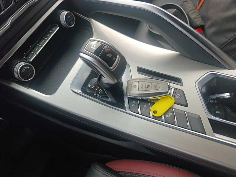 Used Geely Auto Coolray 2020 PRO 260T DCT Knight — 13