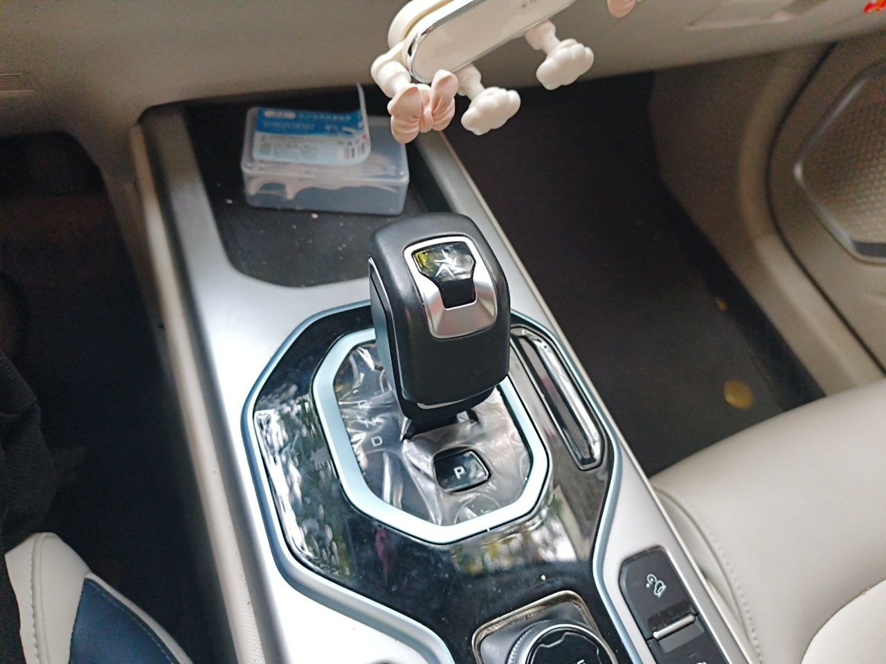 Geely Auto icon 2023 1.5TD Star Player — снимка 14