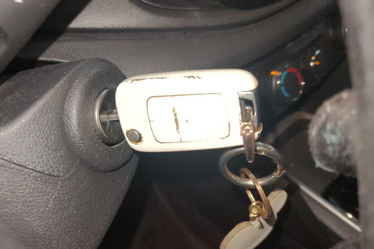 Used Chevrolet Cavalier 2019 320 Automatic Enjoyment with Sunroof