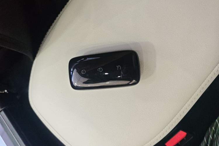 Used Geely Galaxy L7 2023 1.5T 55km PRO Vehicle Key