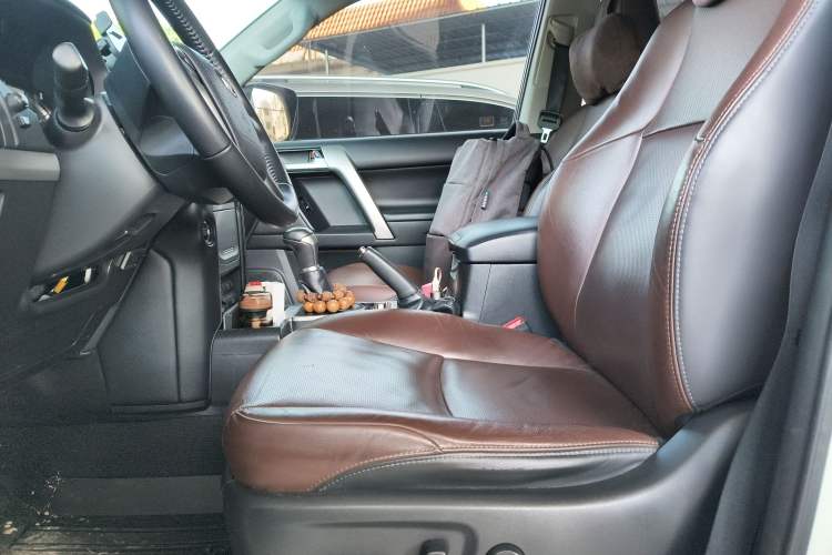 Used Toyota Prado 2019 3.5L Automatic TX-L Deluxe Edition with Rear-Mounted Spare Tire