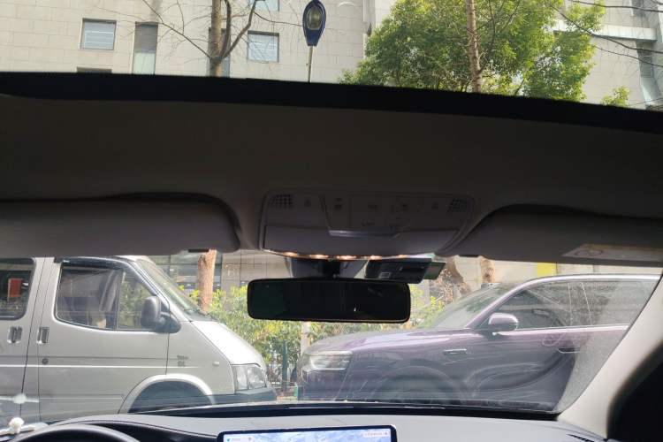 Used Mercedes-Benz C-Class 2021 C 260 L Sport Edition Star Collection Headliner