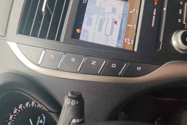 Used Lincoln MKC 2017 2.0T Four-Wheel Drive Zunya Edition
