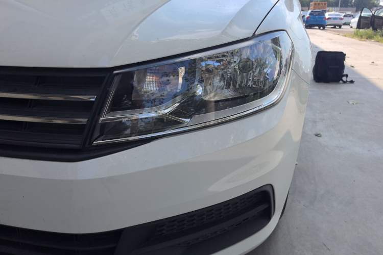 Used Volkswagen Santana 2021 1.5L Automatic Fashion Edition Left Front Headlight